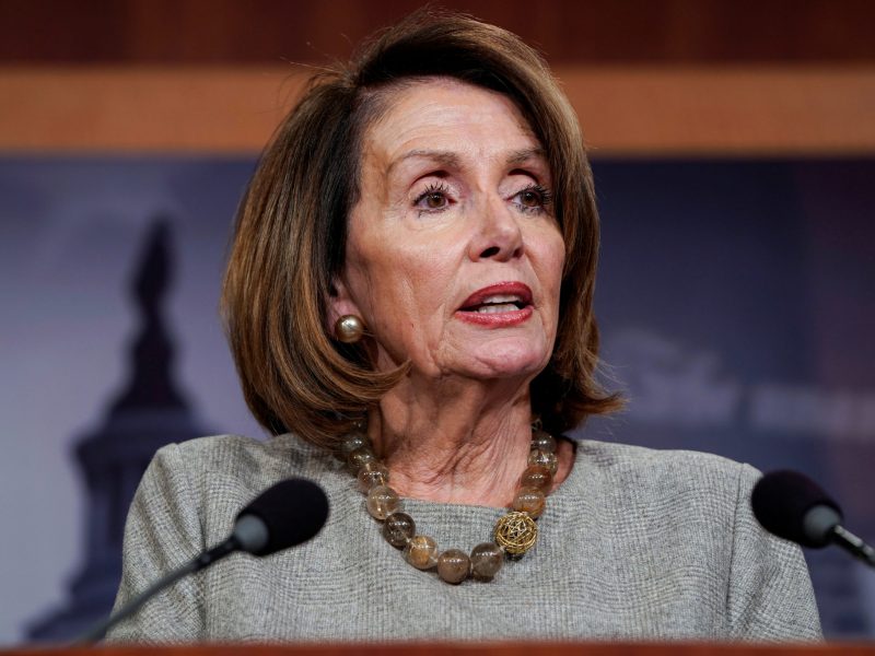 Pelosi sets Oct 1 target for infrastructure, Biden spending bill